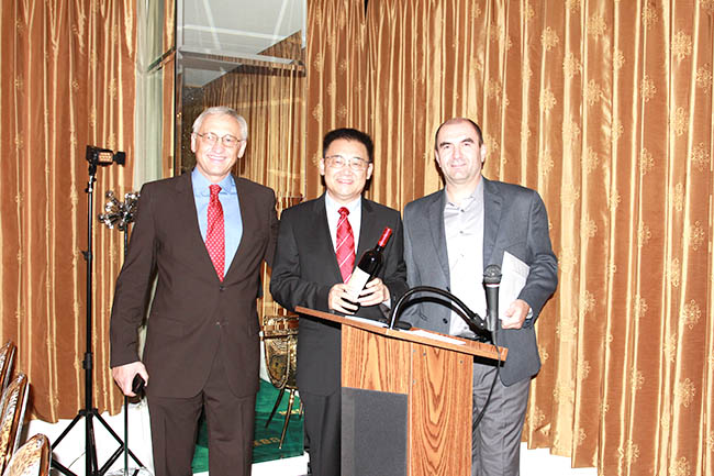 风险久久久久久亚洲精品影院