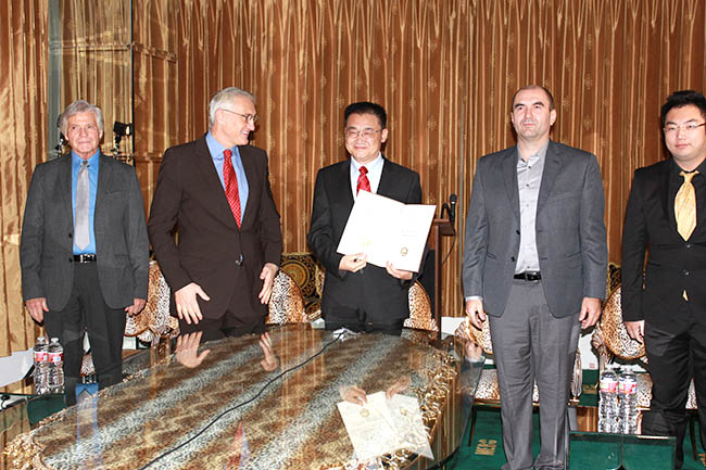 风险久久久久久亚洲精品影院