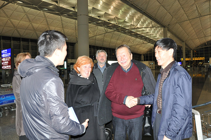 风险久久久久久亚洲精品影院