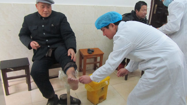 风险久久久久久亚洲精品影院