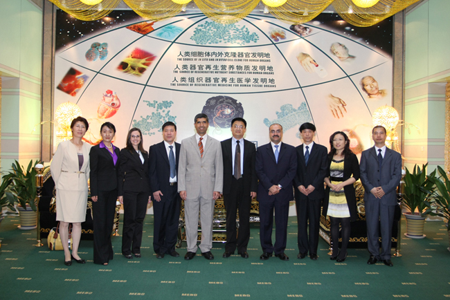 风险久久久久久亚洲精品影院