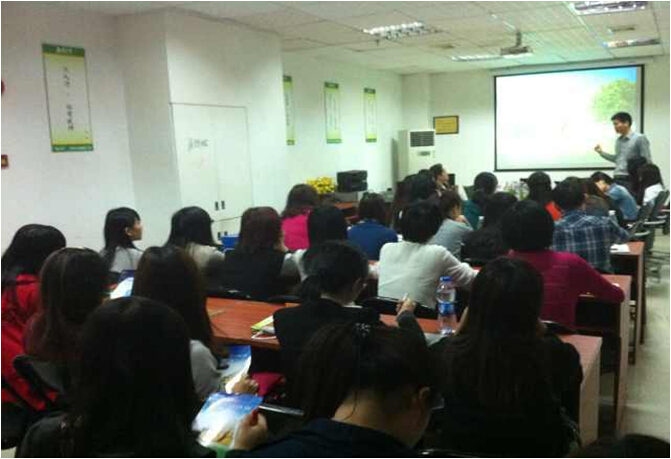 风险久久久久久亚洲精品影院