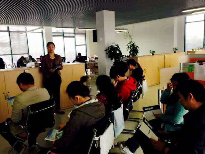 风险久久久久久亚洲精品影院