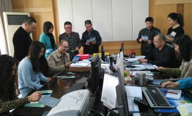 风险久久久久久亚洲精品影院