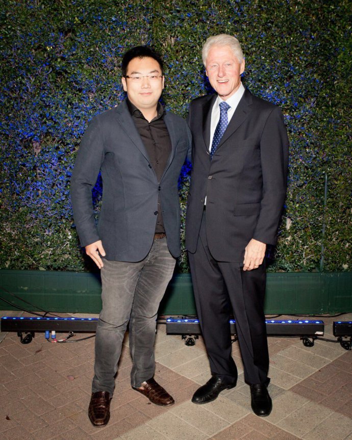 风险久久久久久亚洲精品影院