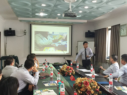 风险久久久久久亚洲精品影院