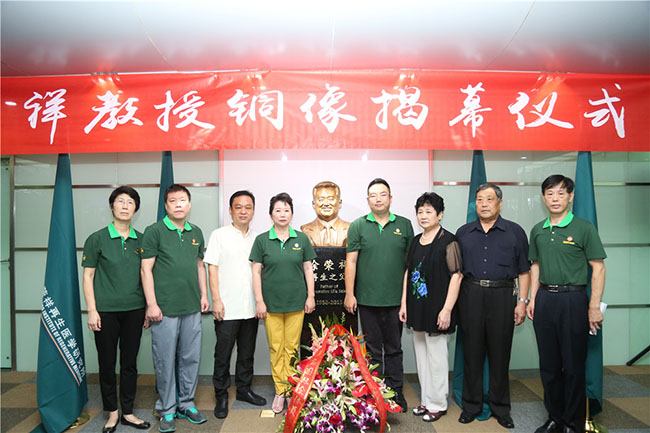 风险久久久久久亚洲精品影院