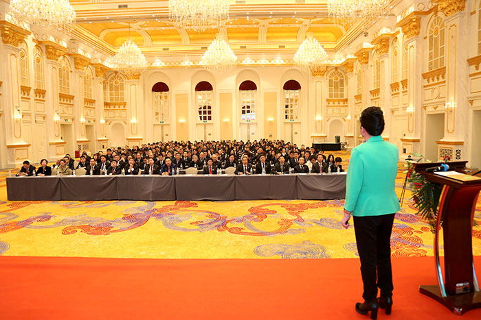 风险久久久久久亚洲精品影院