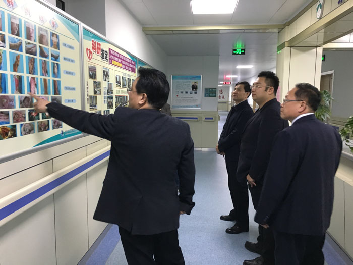 风险久久久久久亚洲精品影院