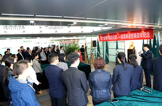 风险久久久久久亚洲精品影院