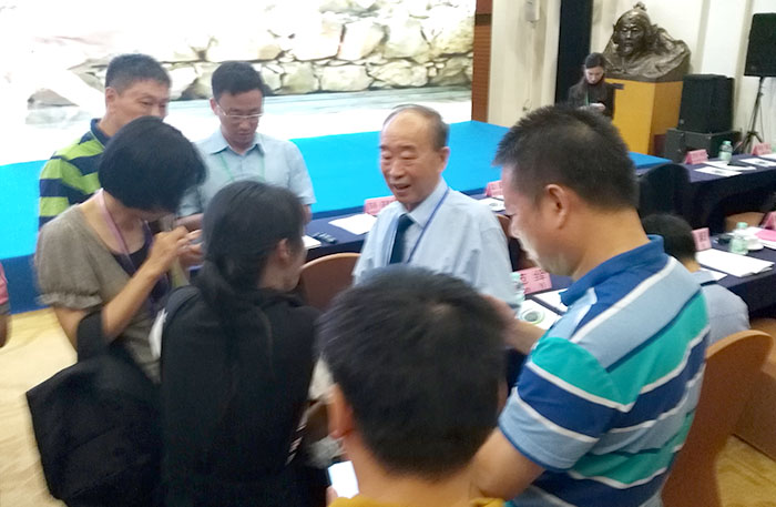 风险久久久久久亚洲精品影院